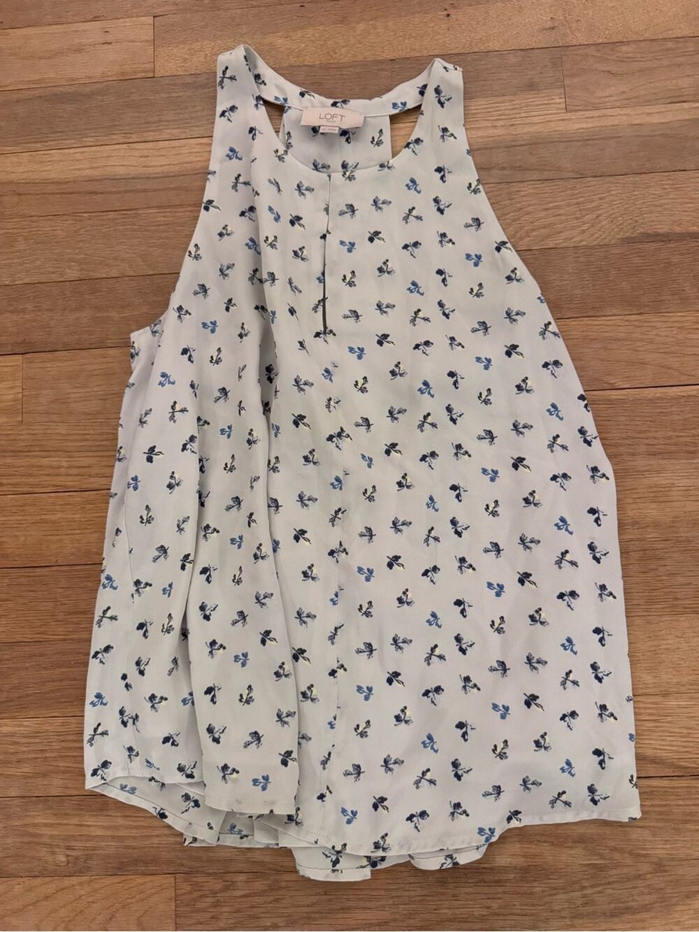 Loft Outlet Women's Floral Keyhole Halter Tank Top - Size XS
 b44